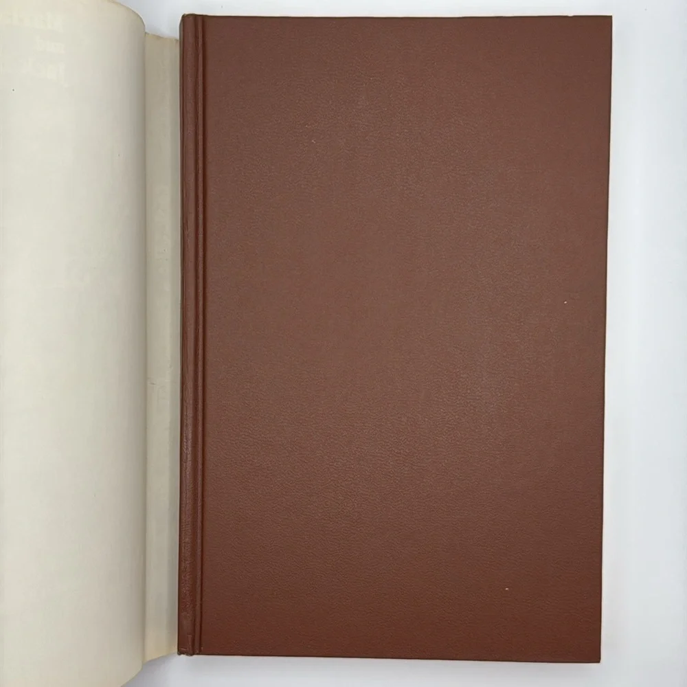 1st Ed 76’ Cook Like A Peasant Eat Like a King Cookbook‎